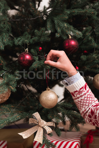 Kid kerstboom shot boom hand gelukkig Stockfoto © LightFieldStudios