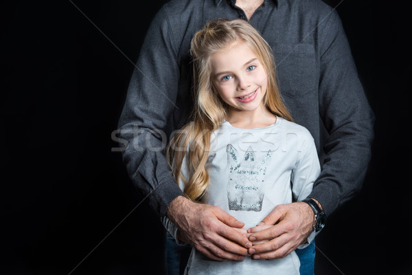 Meisje vader glimlachend camera achter Stockfoto © LightFieldStudios