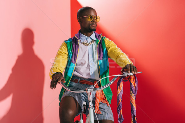 Foto stock: Elegante · africano · americano · homem · bicicleta · equitação