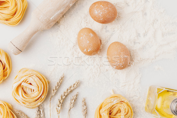 [[stock_photo]]: Brut · pâtes · ingrédients · haut · vue · rouleau · à · pâtisserie