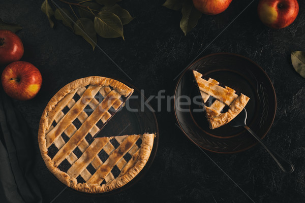 Darab almás pite torta szerver felső kilátás Stock fotó © LightFieldStudios