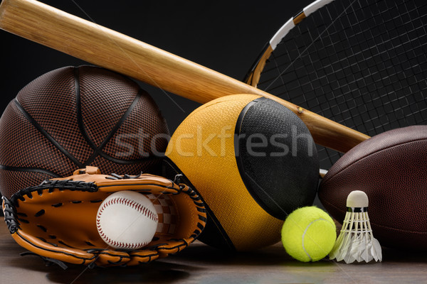 Equipamentos esportivos tiro taco de beisebol Foto stock © LightFieldStudios