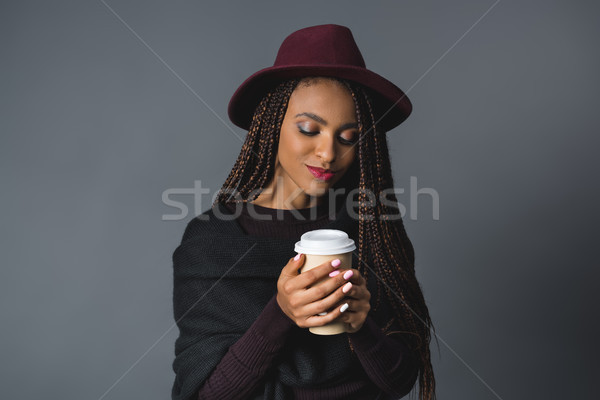 Kız tek kullanımlık kahve fincanı gülen şık Stok fotoğraf © LightFieldStudios