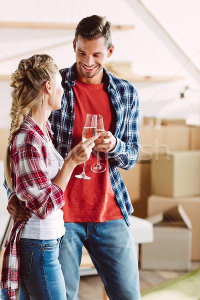 Pareja potable champán feliz Foto stock © LightFieldStudios