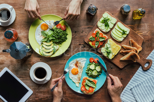 Foto stock: Casal · café · da · manhã · tiro · saudável · legumes · alimentação