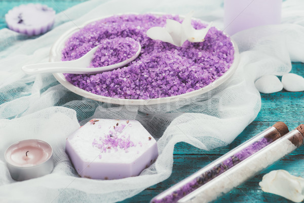 Plaat violet badkamer zout aromatherapie zeep Stockfoto © LightFieldStudios