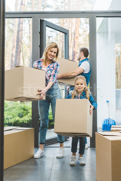 [[stock_photo]]: Jeunes · famille · déplacement · homme · enfant