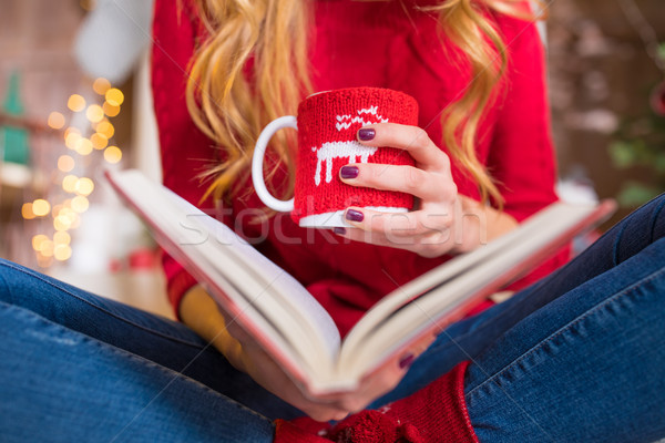 Stock foto: Frau · Lesung · Buch · Heißgetränk · Ansicht