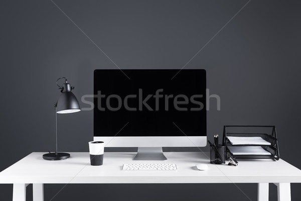 Zdjęcia stock: Nowoczesne · ekranu · klawiatury · mysz · komputerowa · pracy