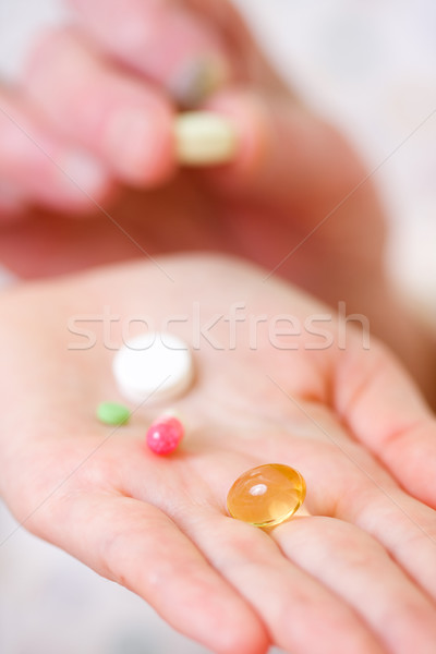 Vecchia giovani medico droga vitamine vetro Foto d'archivio © Lighthunter