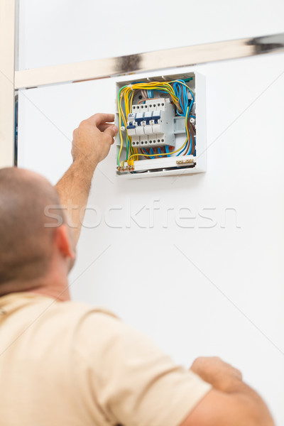 Foto d'archivio: Elettricista · uomo · lavoro · elettrici · lavoratore