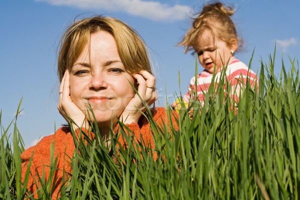 Femme petite fille extérieur herbe verte domaine [[stock_photo]] © lightkeeper