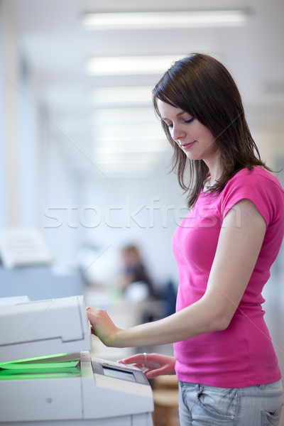Mooie jonge vrouw kopiëren machine ondiep Stockfoto © lightpoet