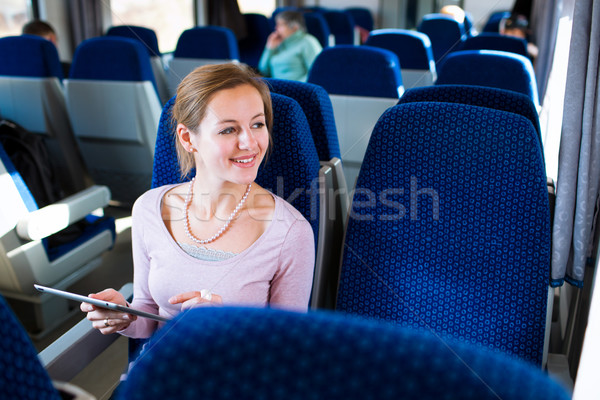 Stok fotoğraf: Genç · kadın · tren · iş · mutlu
