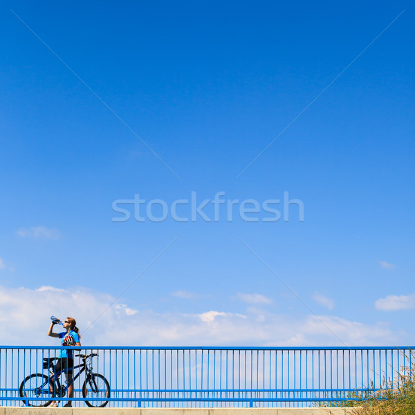 плакат реклама Велоспорт деятельность женщины велосипедист Сток-фото © lightpoet