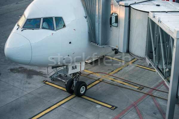 飛機 通道 準備 出發 國際 機場 商業照片 © lightpoet