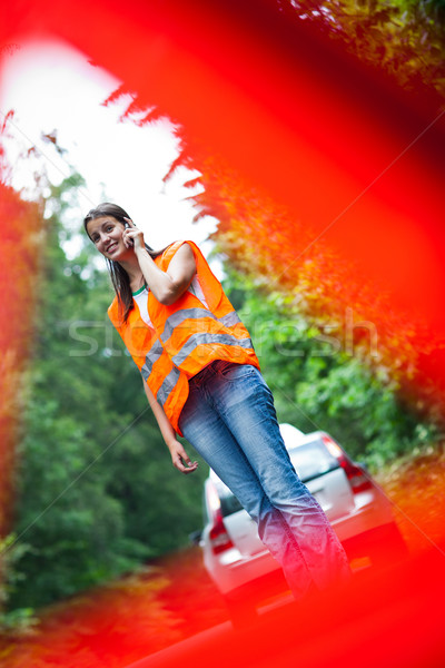 Stock foto: Jungen · weiblichen · Fahrer · fordern · Straßenrand · Service