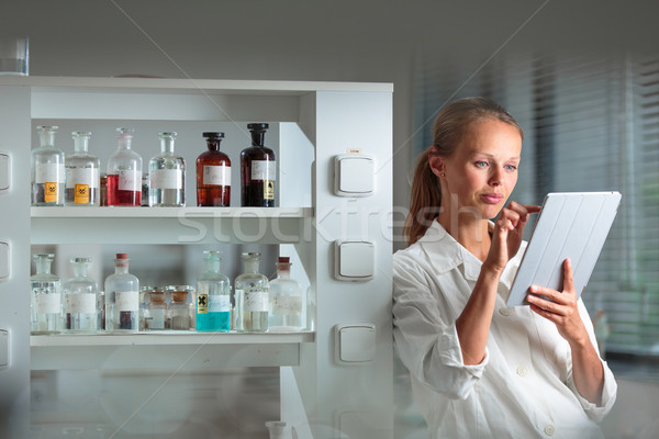 Ritratto femminile ricercatore biochimica Lab ricerca Foto d'archivio © lightpoet