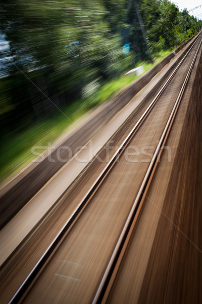 Foto stock: Ferrocarril · rápido · movimiento · tren · movimiento · borroso
