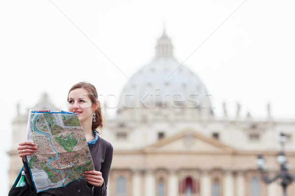 Stock fotó: Csinos · fiatal · női · turista · tanul · térkép