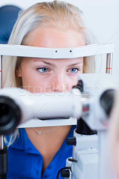 Fiatal női beteg szemek szemorvos csinos Stock fotó © lightpoet