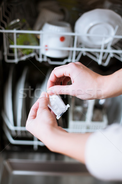 Ev işi genç kadın bulaşık bulaşık makinesi ev kız Stok fotoğraf © lightpoet