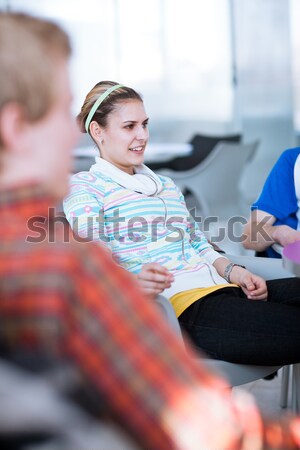 Foto stock: Grupo · estudiantes · freno · notas