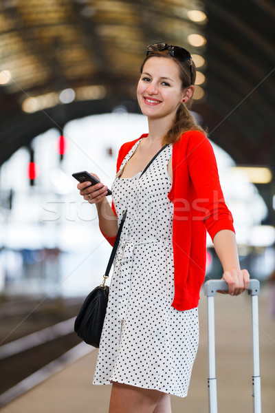 かなり 若い女性 女性 市 列車 ストックフォト © lightpoet