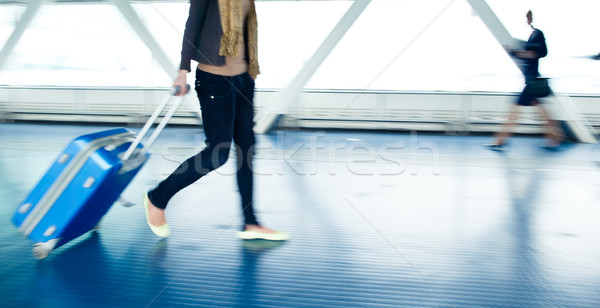 Stockfoto: Mensen · koffers · lopen · gang · luchthaven · haast