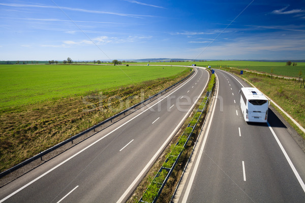 ストックフォト: 道路 · トラフィック · 晴れた · 夏 · 日 · 市