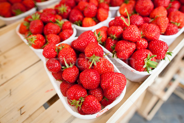 Stock foto: Markt · frischen · Erdbeeren · Essen · Obst