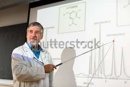 Senior chemie hoogleraar college klas vol Stockfoto © lightpoet