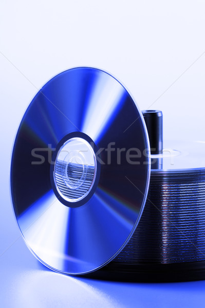Compact disc albastru iluminat muzică Imagine de stoc © limpido
