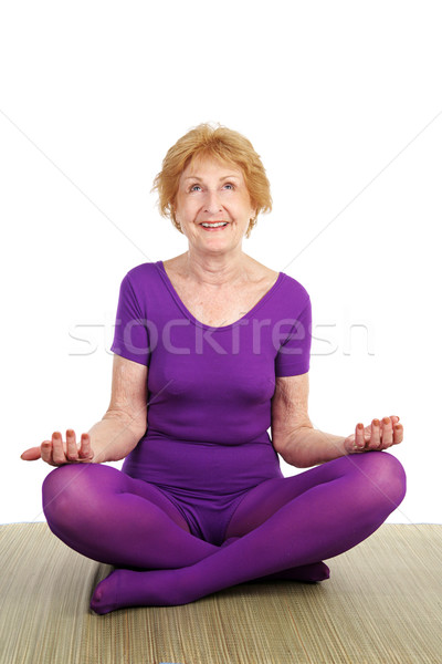 Senior yoga tevredenheid geschikt jaar oude vrouw Stockfoto © lisafx