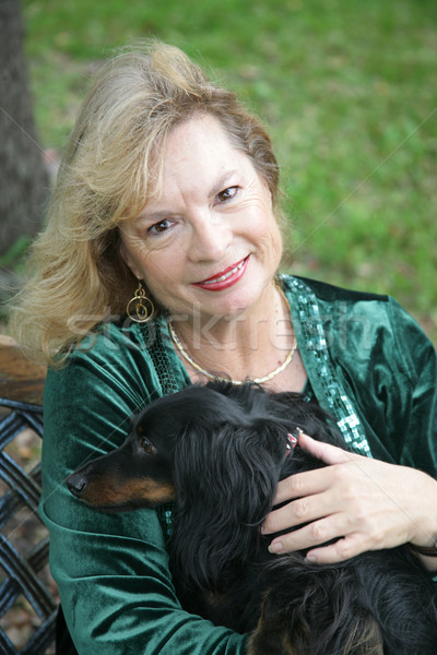 Canina maturo donna dai capelli lunghi bassotto Foto d'archivio © lisafx