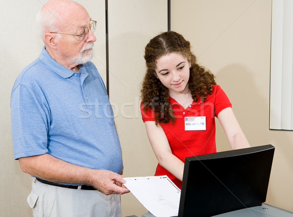 Választás hasznos önkéntes tini segít idős Stock fotó © lisafx