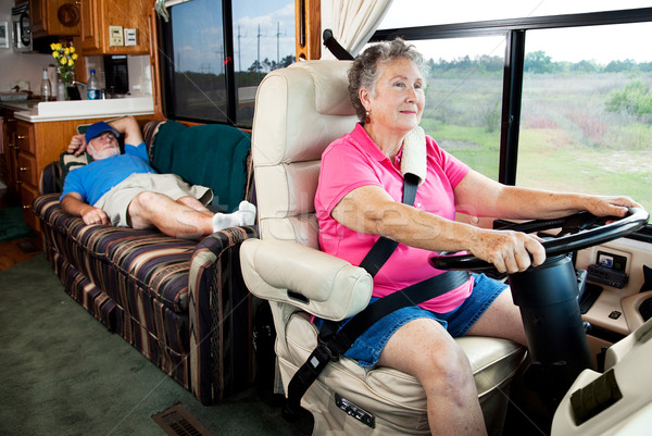 Pensioen weg reis senior vrouw rijden Stockfoto © lisafx