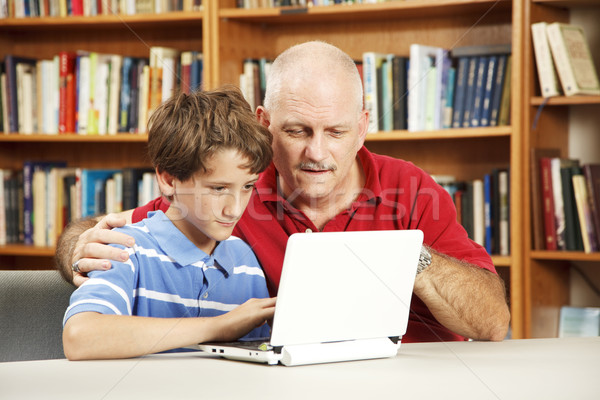 Foto d'archivio: Studente · insegnante · computer · aiutare · netbook · scuola