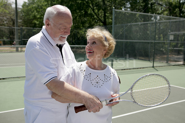 Aktif yaşlılar oynamak tenis oynama birlikte Stok fotoğraf © lisafx