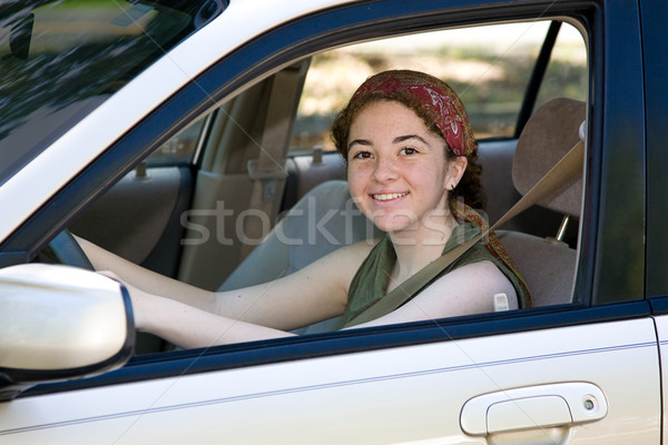 Boldog tini sofőr csinos mosolyog mögött Stock fotó © lisafx