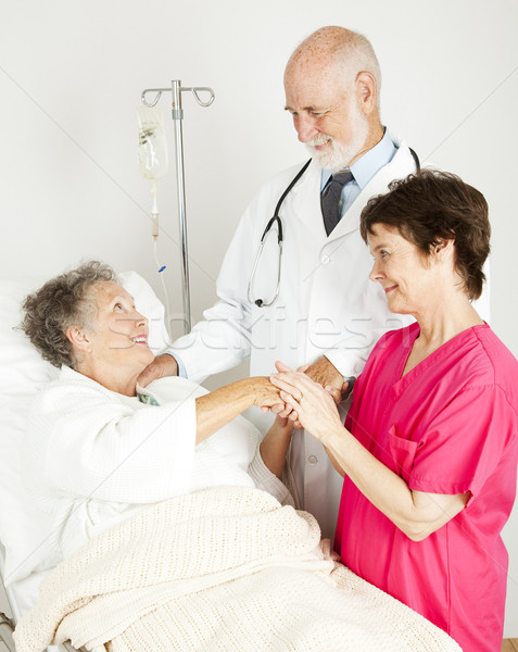 Aufmerksam Krankenhaus Personal Arzt Krankenschwester Stock foto © lisafx
