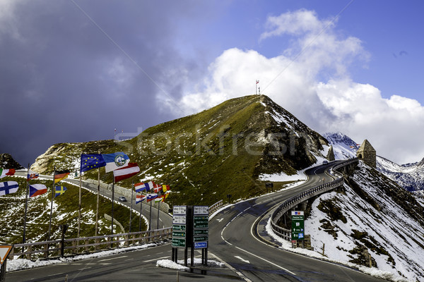 Gyönyörű kilátás alpesi panorámakép út Ausztria Stock fotó © LIstvan