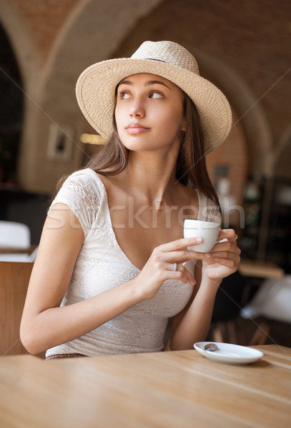 Portret prachtig jonge brunette vrouw espresso Stockfoto © lithian