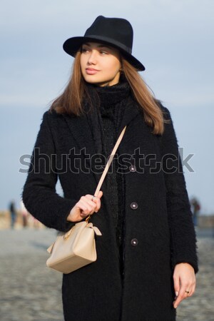 Inverno moda morena retrato belo menina Foto stock © lithian