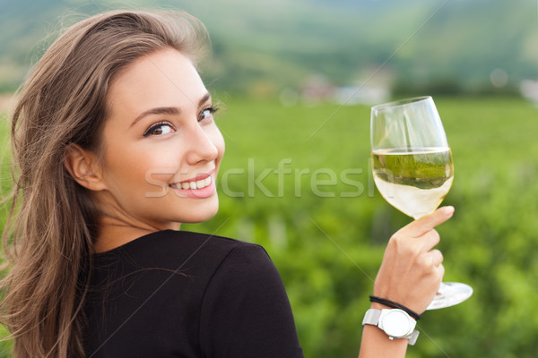 Foto stock: Morena · beleza · vinho · diversão · retrato