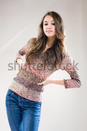 à poil long brunette beauté portrait rouge haut [[stock_photo]] © lithian