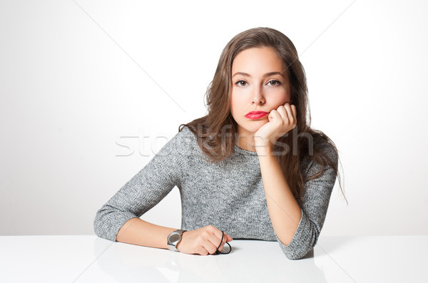 Frustrare portret obosit uita bruneta Imagine de stoc © lithian