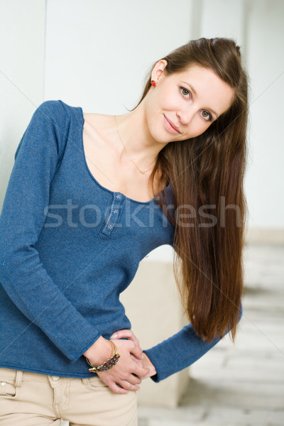 à poil long naturelles brunette beauté portrait naturellement [[stock_photo]] © lithian