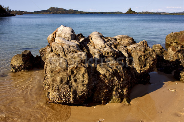 Wścibski skał wybrzeża Madagaskar piasku Zdjęcia stock © lkpro