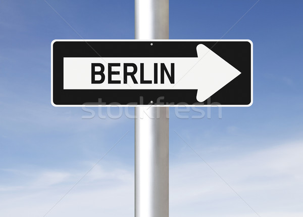 Auf diese Weise Berlin Zeichen blau Europa Stock foto © lorenzodelacosta
